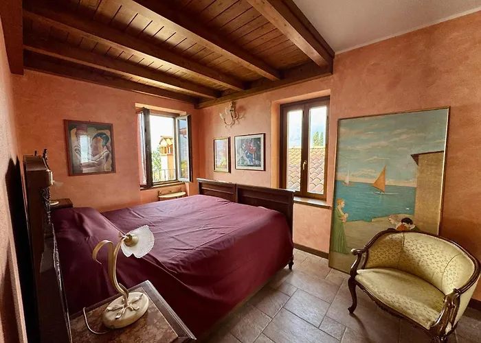 Апартаменты Casa Fabrizia Варенна